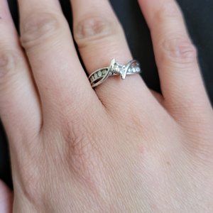 Sterling Silver Diamond Ring Size 6 (174 TW SK9)